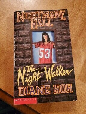 Diane Hoh The Night Walker  Nightmare Hall #9 Vintage 1994 First Print Horror PB